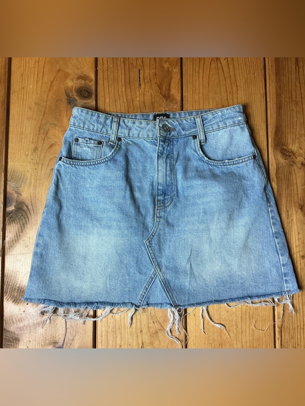 BDG Urban Outfitters Womens Size Medium Cut Off Denim Mini Skirt Jean Skirt Y2K